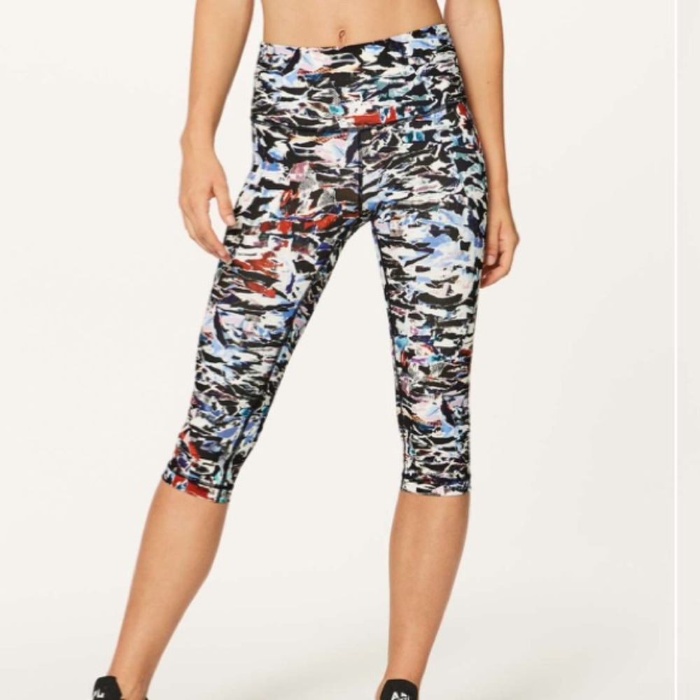 Lululemon High Rise Wunder Under Crop